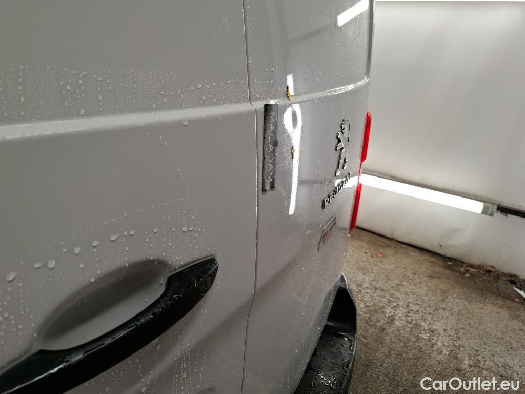  Peugeot  Expert  Fourgon Premium L2 1.5 HDi 120CV BVM6 E6d #2