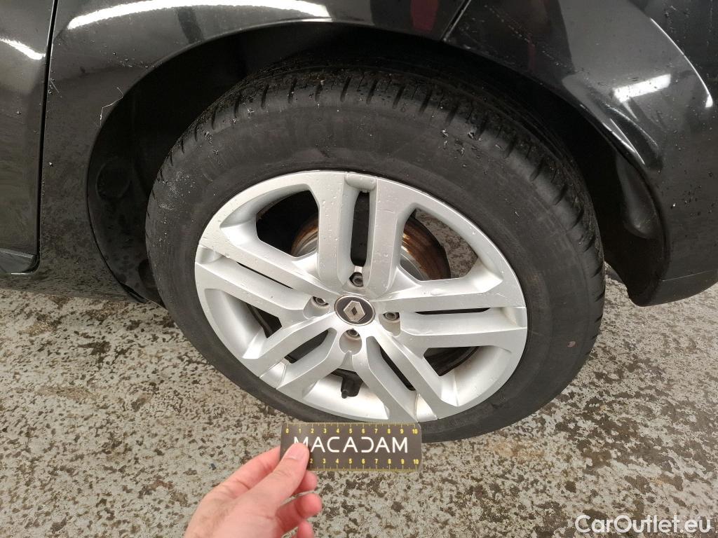  Renault  Clio RENAULT   2016  5P  BerlineBusiness TCe 90 #15