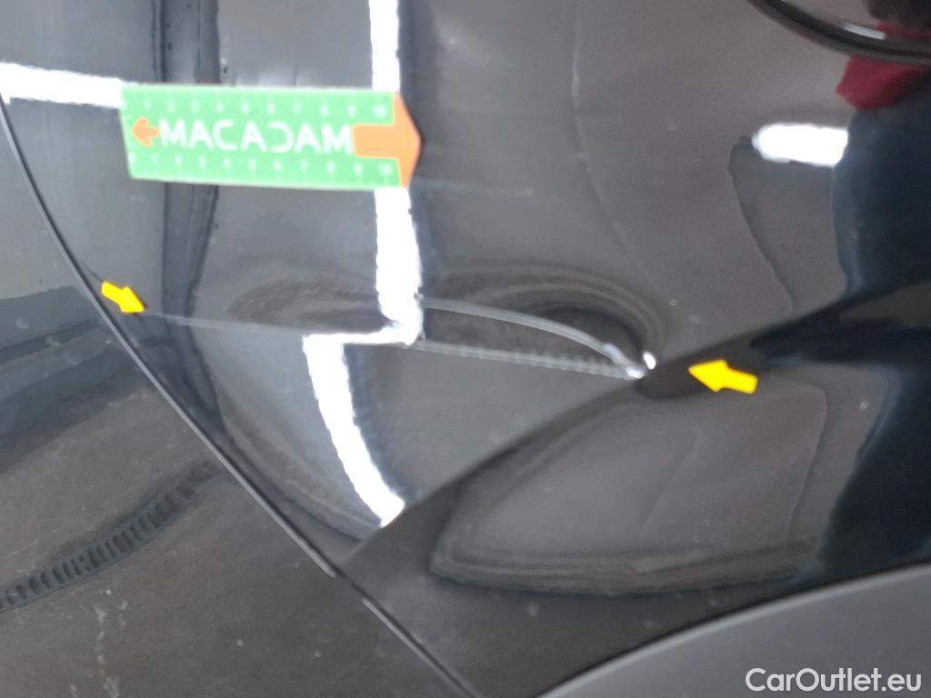  Renault  Kadjar RENAULT  / 2018 / 5P / Crossover Techno TCe 140 EDC #3