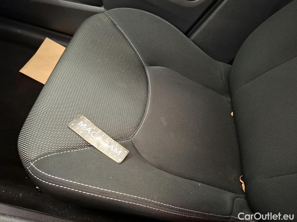  Renault  Clio RENAULT   2016  5P  BerlineBusiness TCe 90 #29