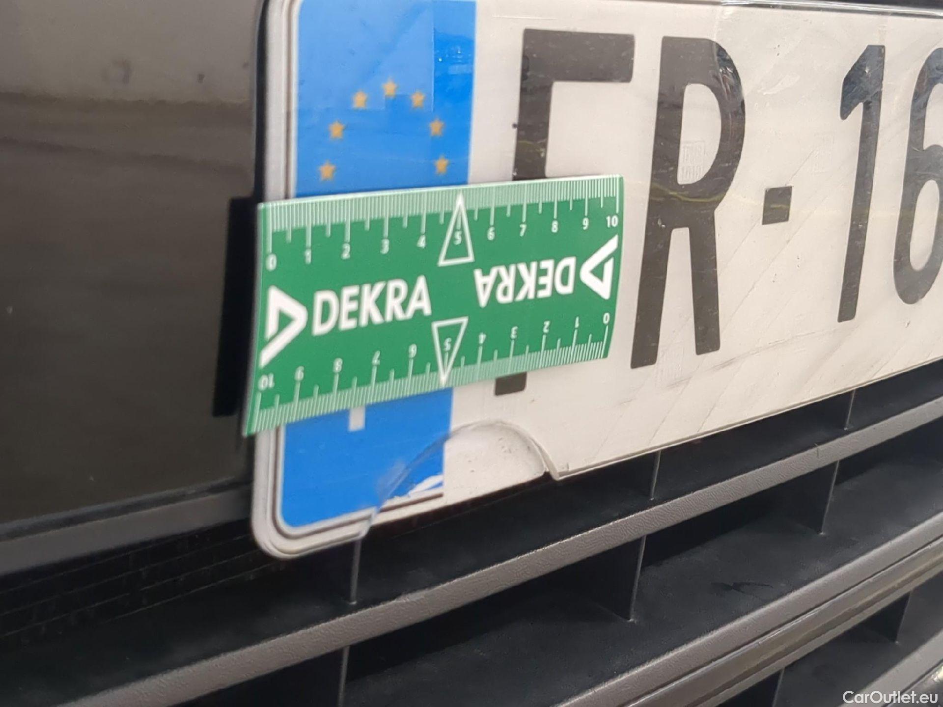  Volkswagen  Polo VOLKSWAGEN  / 2017 / 5P / Berline 1.0 TSI 95 Lounge #11