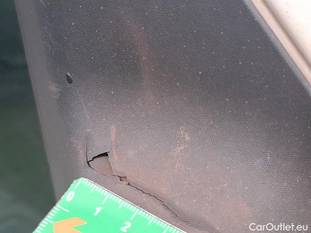  Renault  Master RENAULT  / 2019 / 4P / Fourgon tôlé FG Tr CF F3300 L2H2 dCi 135 #14