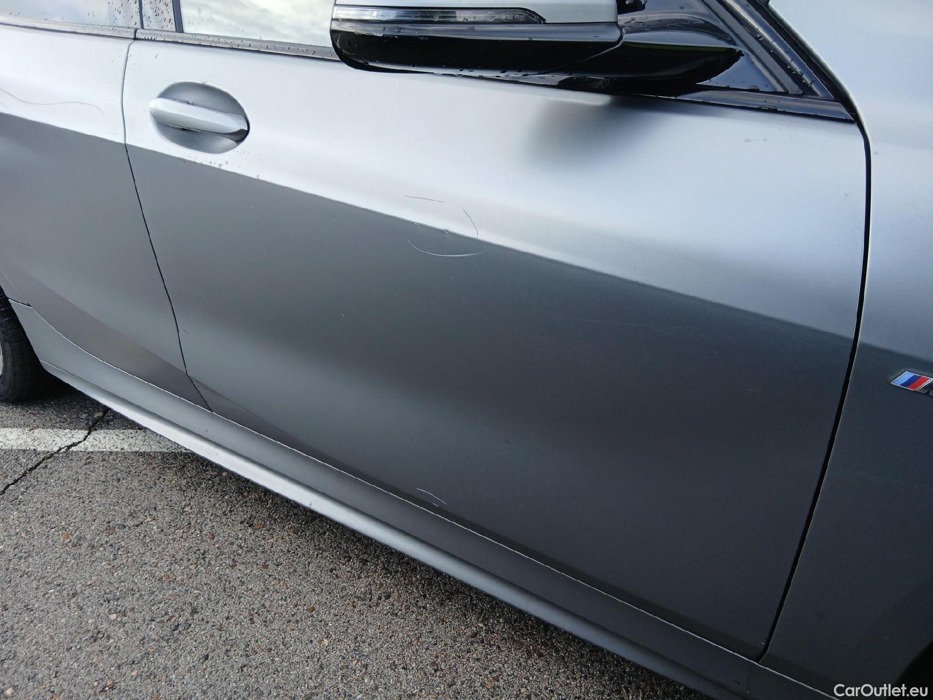  Bmw  Serie 1 BMW  / 2019 / 5P / berlina con portón 118i #37