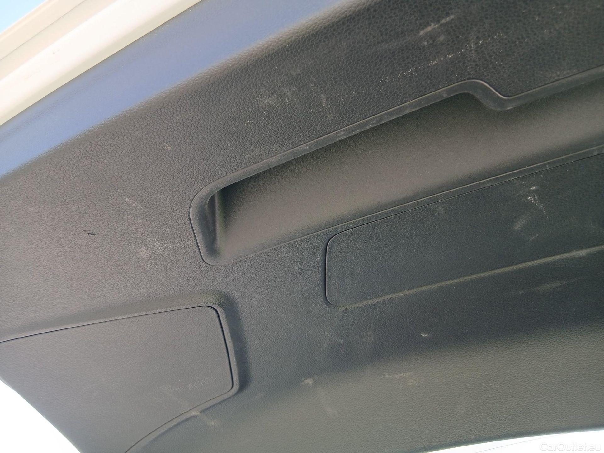  Audi  Q3  45 TFSI e S line 1.4 TFSI 245CV AT6 E6d #4