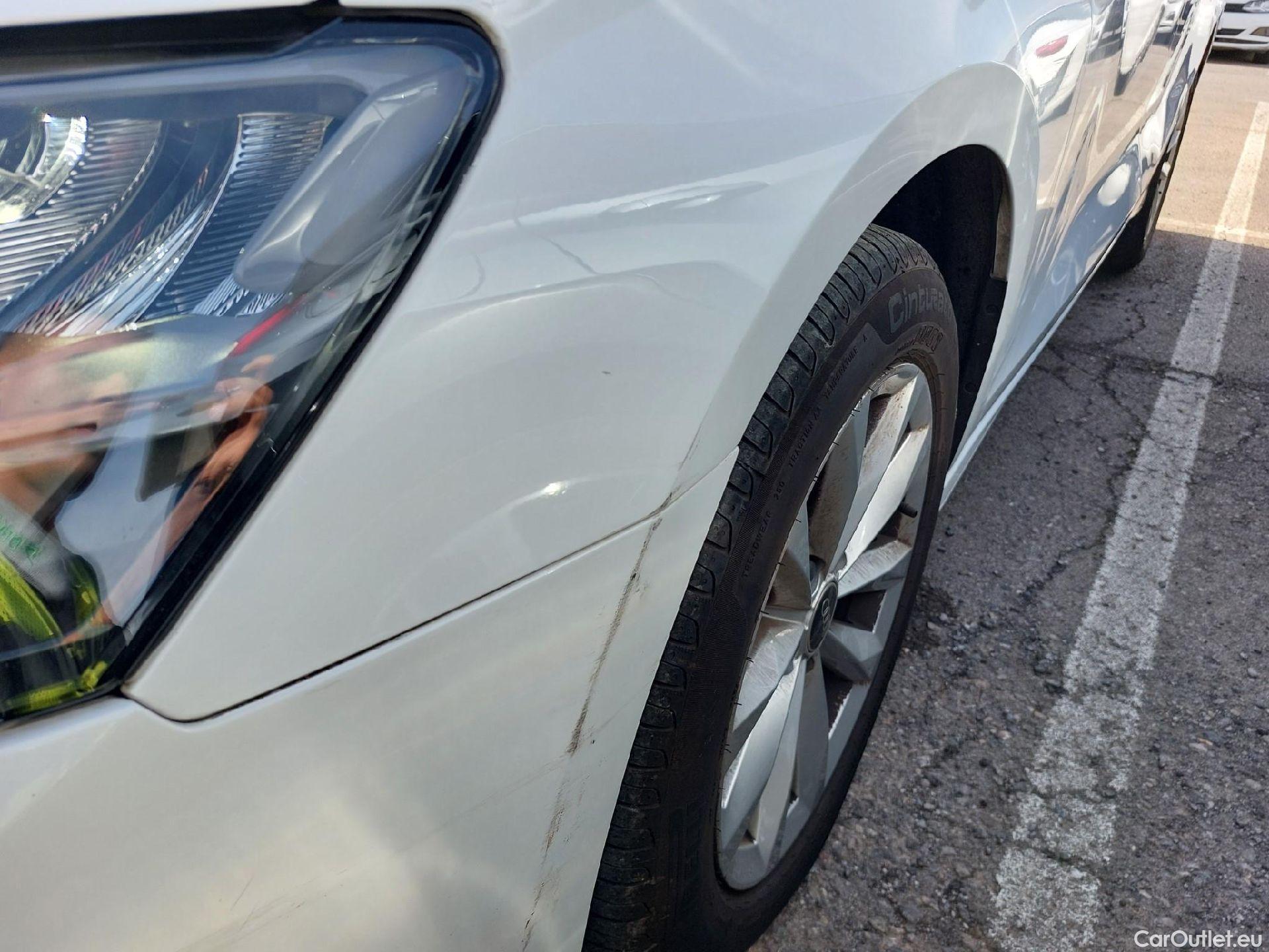  Audi  A3 AUDI  / 2020 / 5P / berlina con portón Sportback 30 TFSI 81kW (110CV) S tronic #9