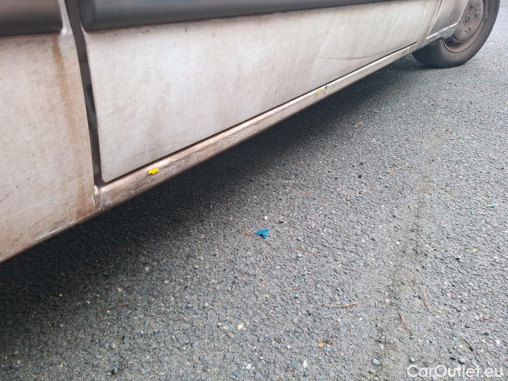  Renault  Master RENAULT  / 2019 / 4P / Fourgon tôlé FG Tr CF F3300 L2H2 dCi 135 #24