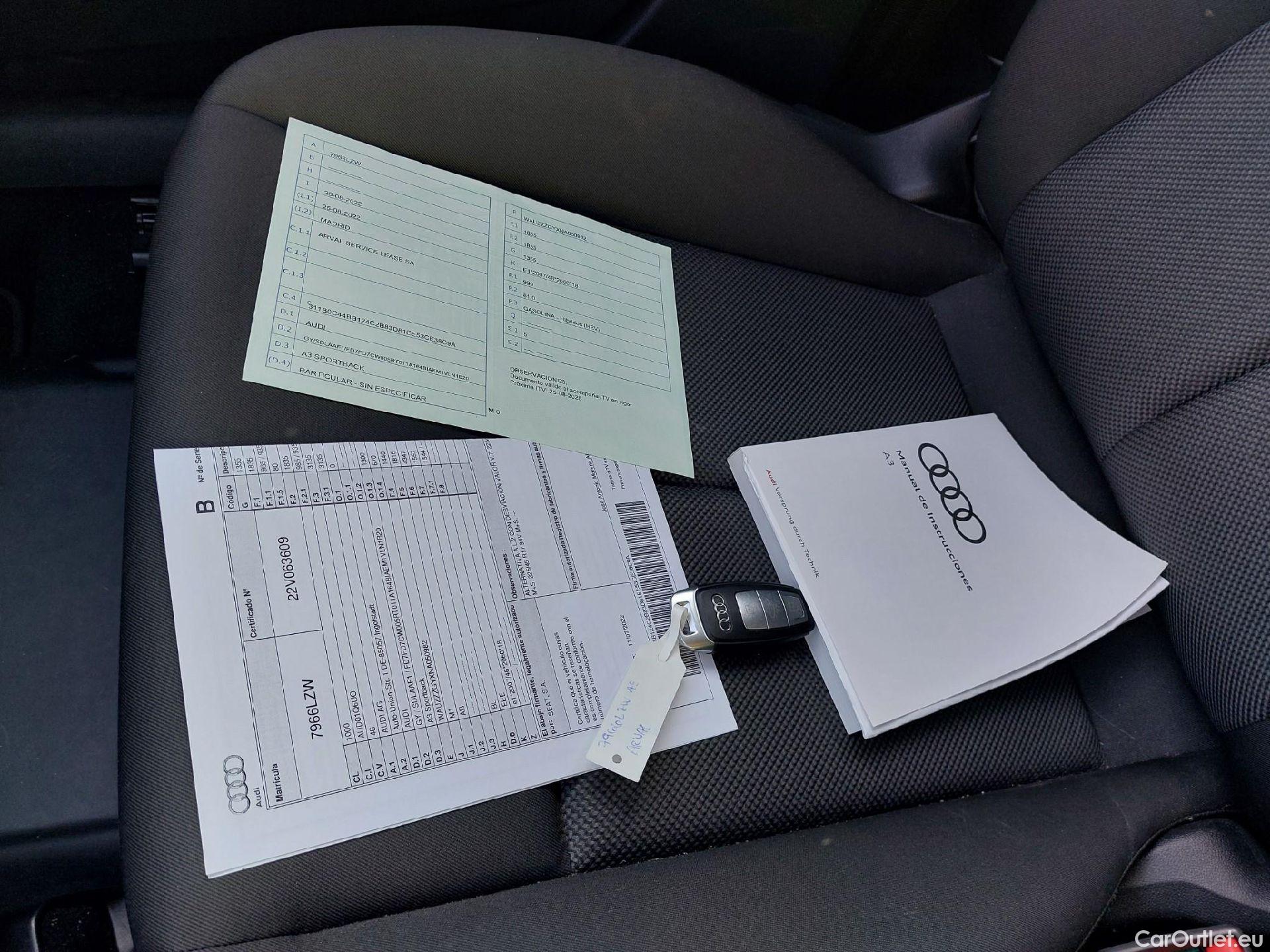  Audi  A3 AUDI  / 2020 / 5P / berlina con portón Sportback 30 TFSI 81kW (110CV) S tronic #1