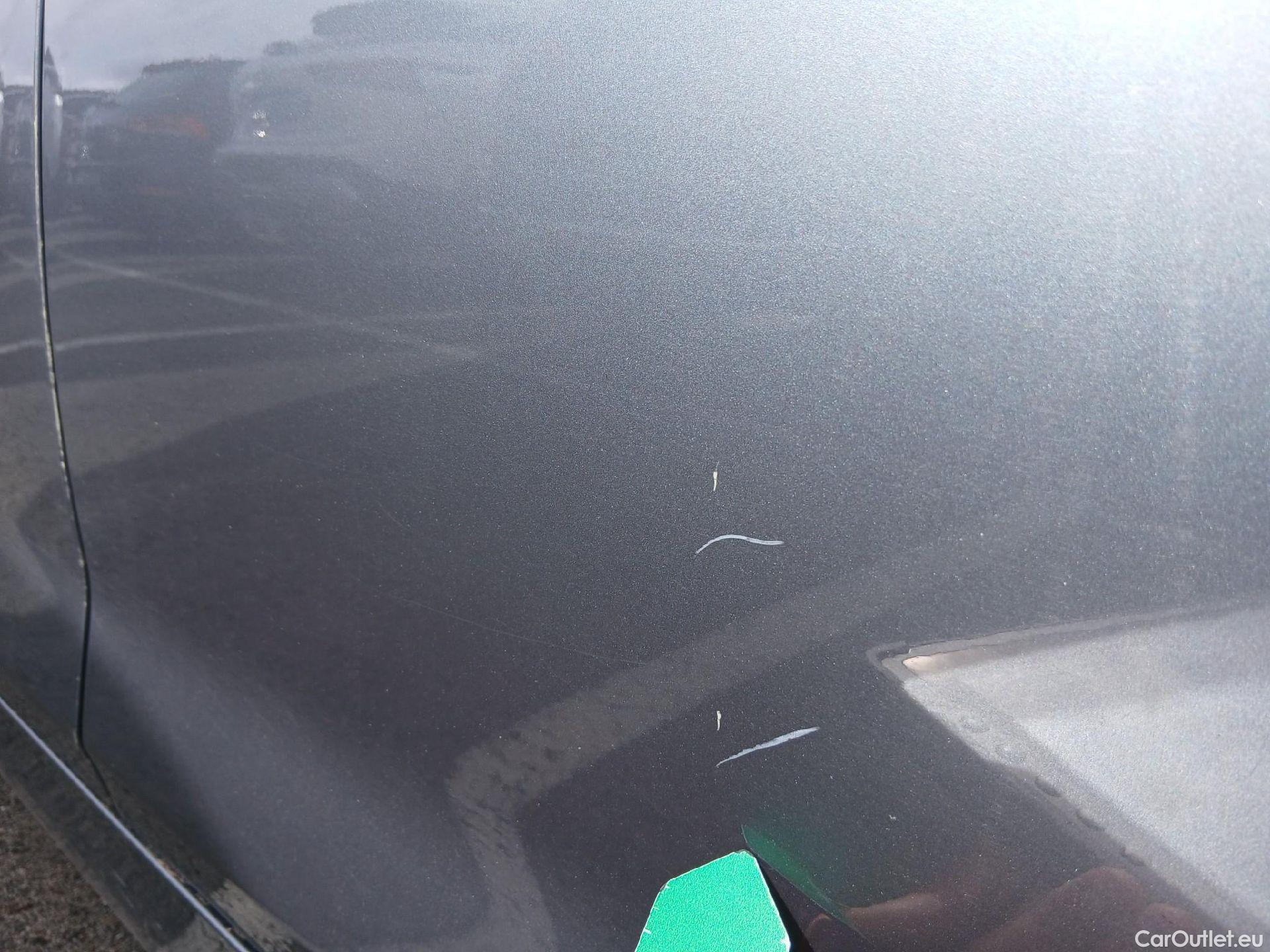  Bmw  Serie 5 BMW  / 2020 / 5P / familiar 520dA Touring #11