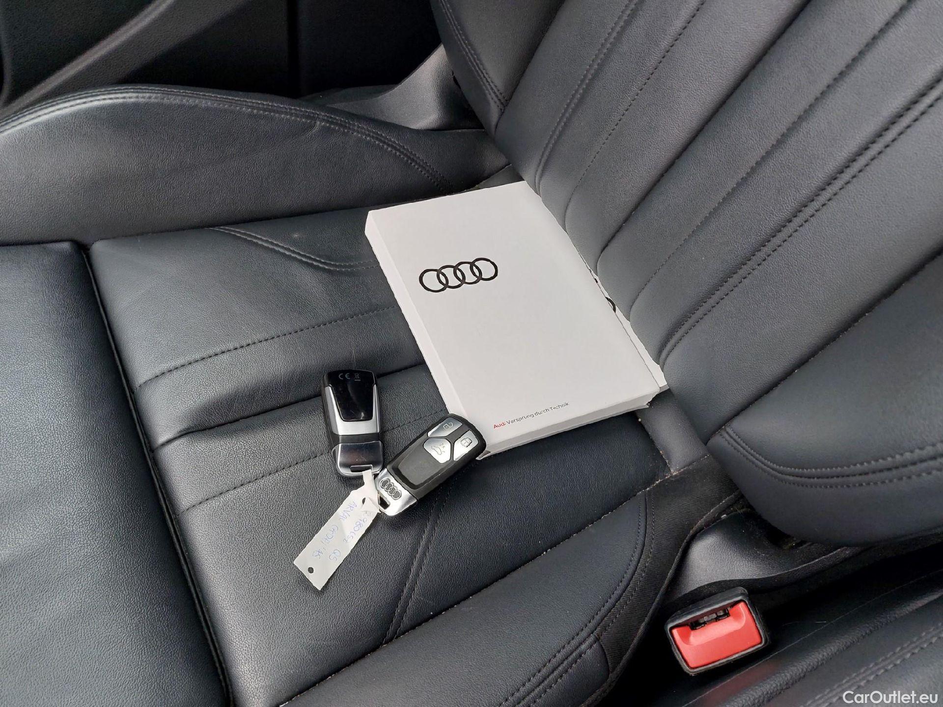  Audi  Q5 AUDI  / 2020 / 5P / todoterreno S Line 50 TFSI e quattro-ultra #1