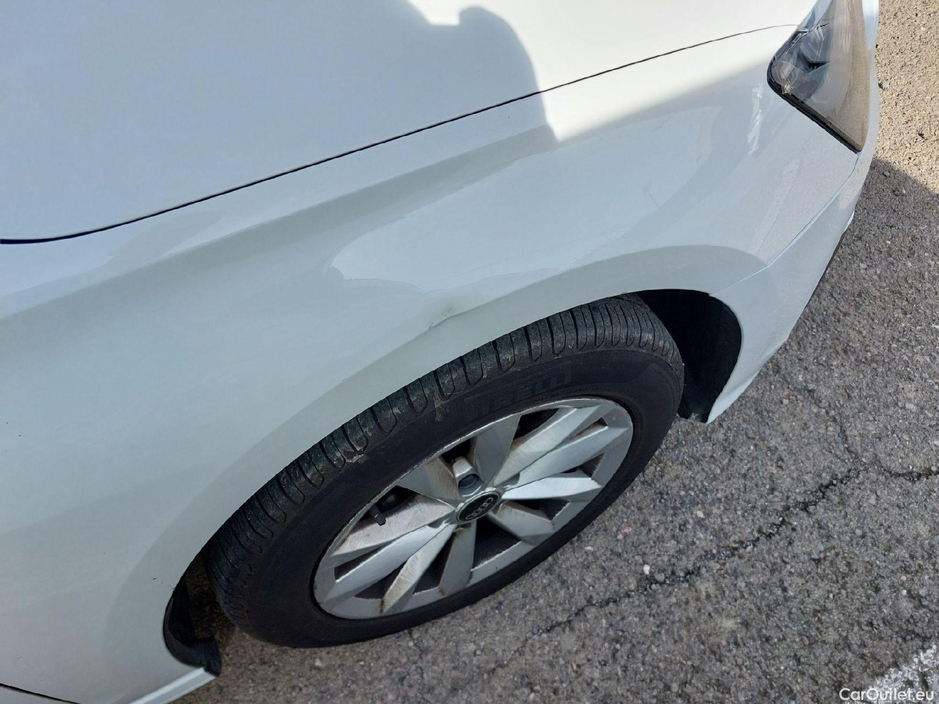  Audi  A3 AUDI  / 2020 / 5P / berlina con portón Sportback 30 TFSI 81kW (110CV) S tronic #33