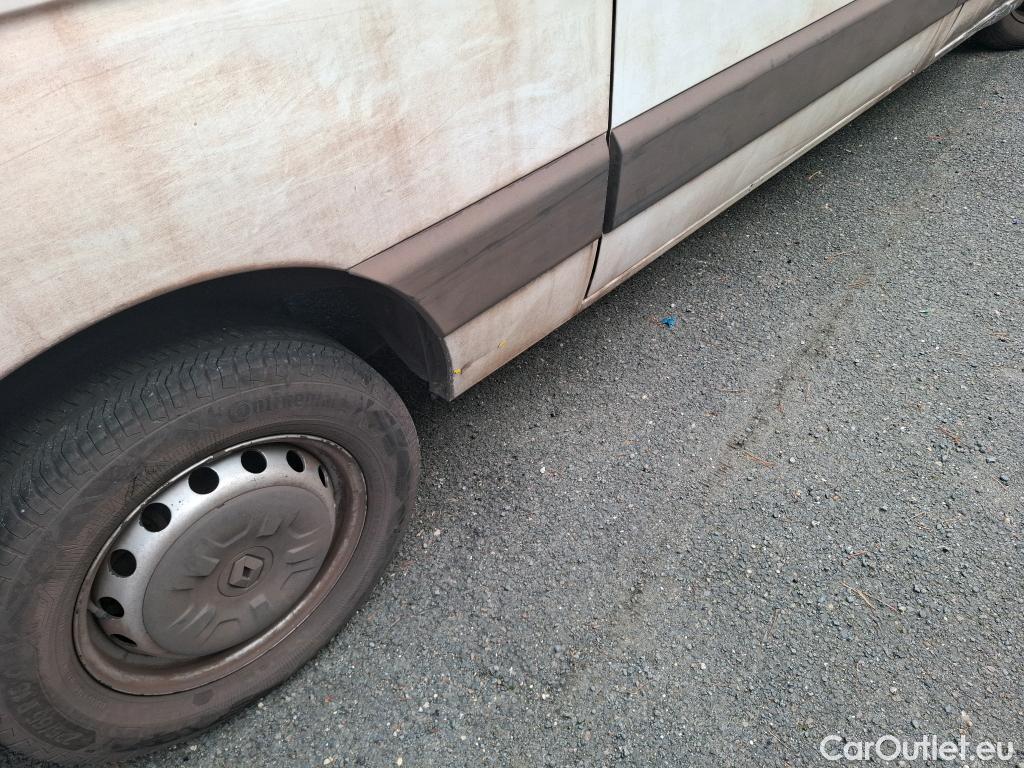  Renault  Master RENAULT  / 2019 / 4P / Fourgon tôlé FG Tr CF F3300 L2H2 dCi 135 #18