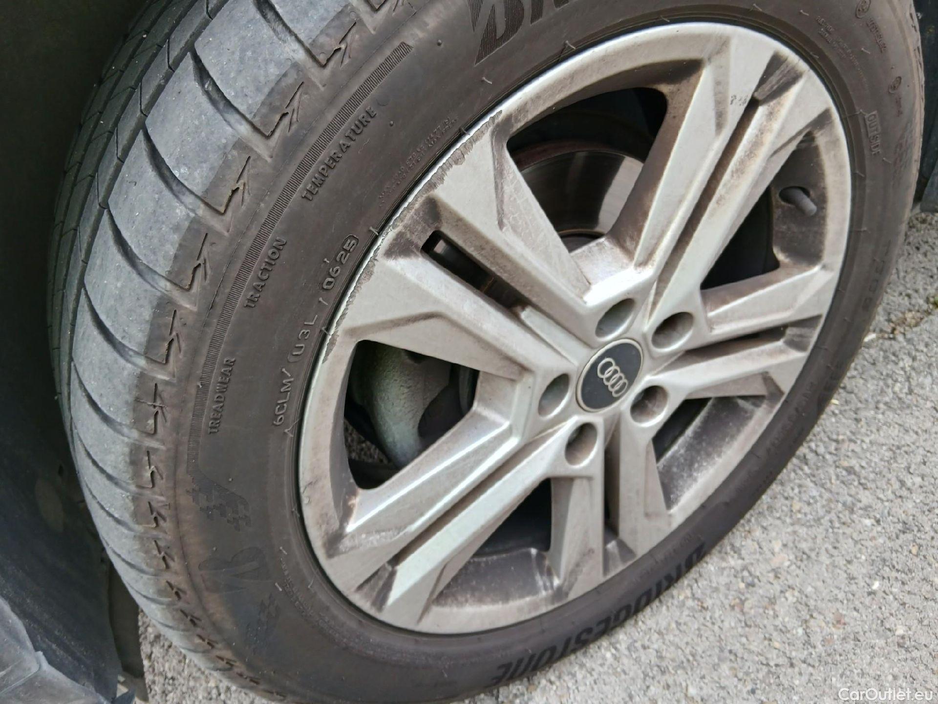  Audi  Q2 AUDI  / 2020 / 5P / todoterreno Advanced 35 TFSI 110kW (150CV) S tronic (AC) #11