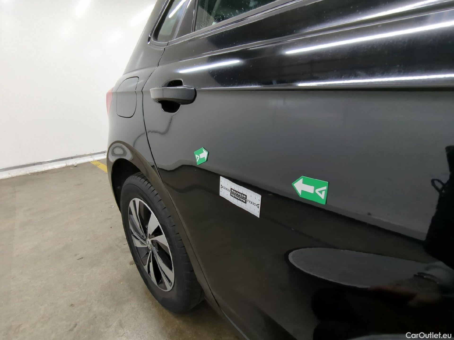  Volkswagen  Polo VOLKSWAGEN  / 2017 / 5P / Berline 1.0 TSI 95 Lounge #5