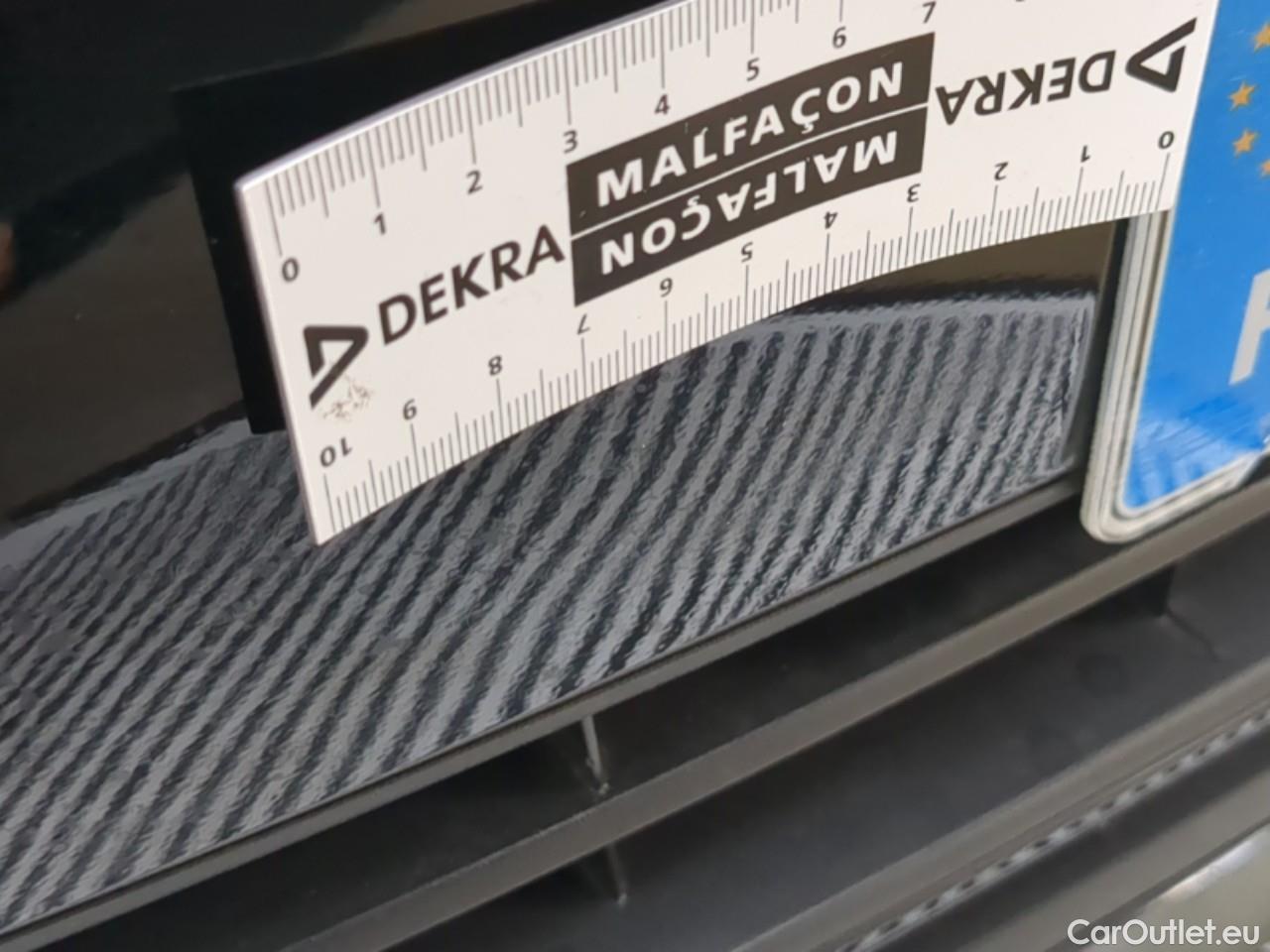  Volkswagen  Polo VOLKSWAGEN  / 2017 / 5P / Berline 1.0 TSI 95 Lounge #7