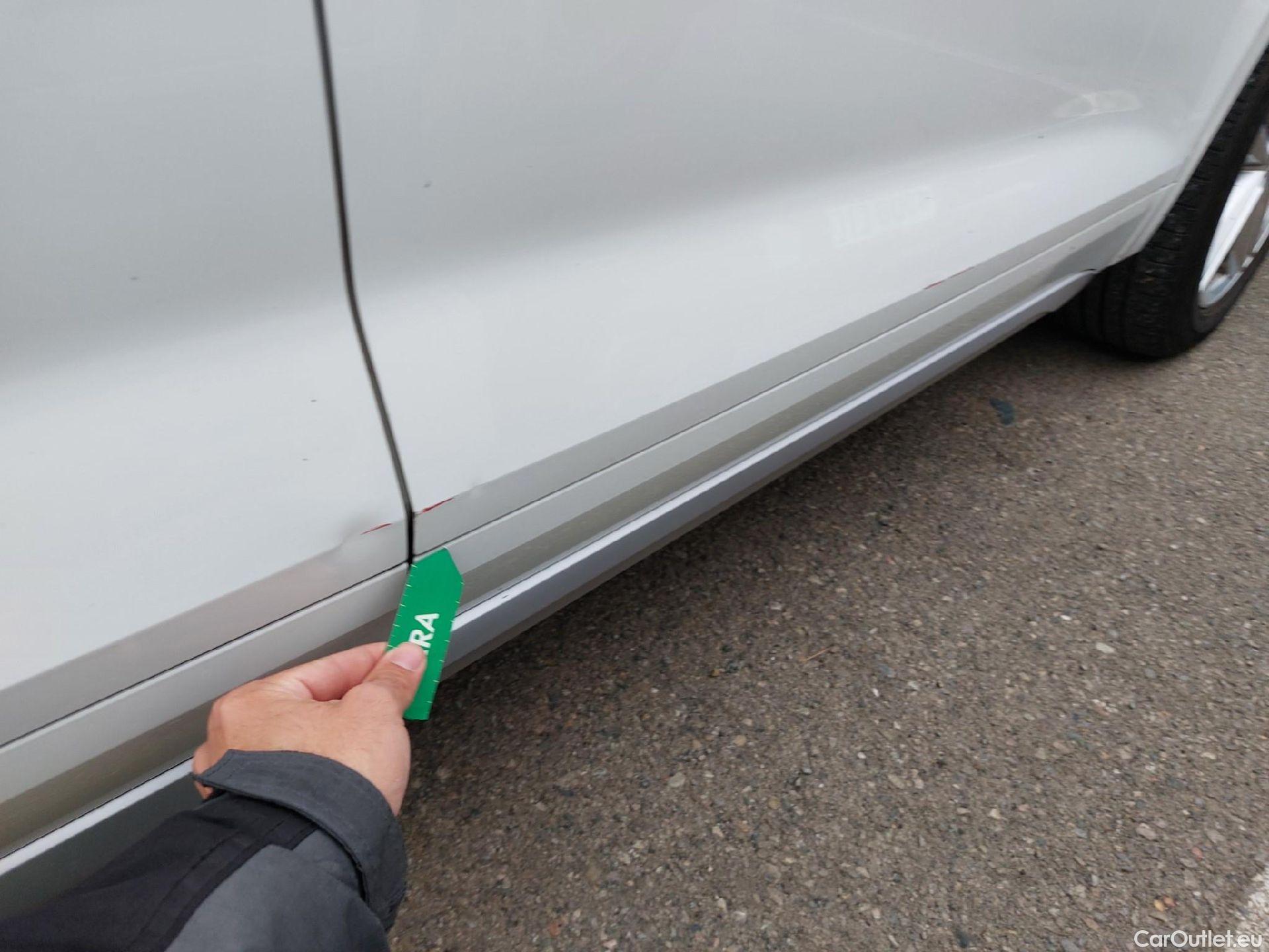  Audi  Q5 AUDI  / 2020 / 5P / todoterreno S Line 50 TFSI e quattro-ultra #31