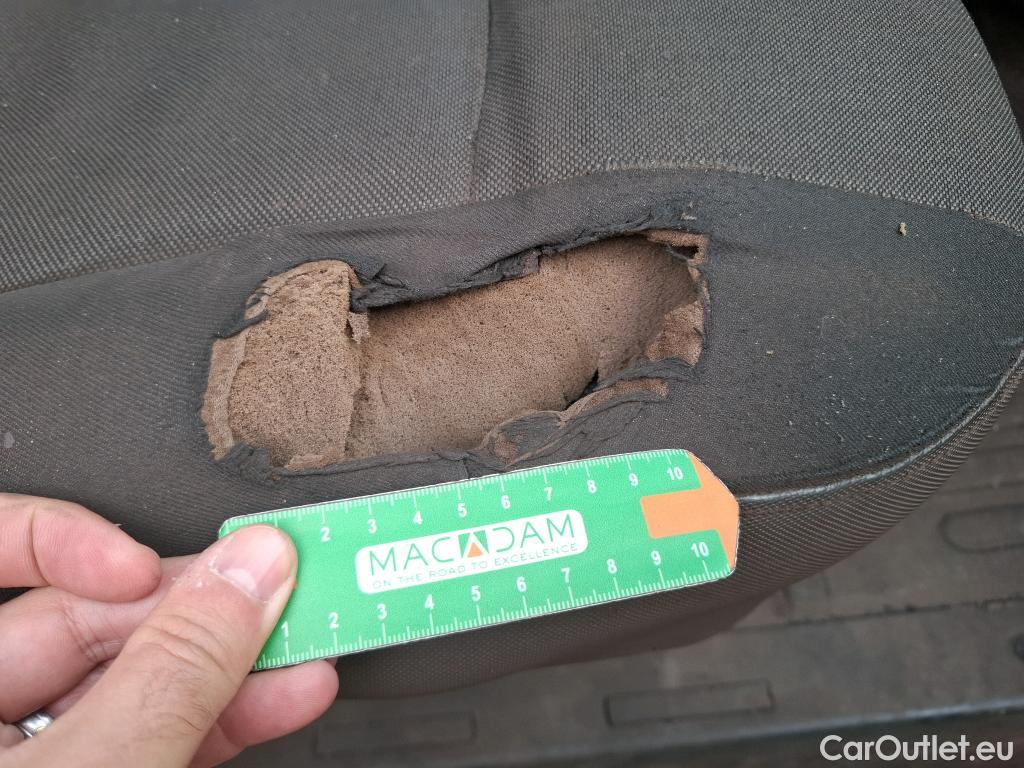  Renault  Master RENAULT  / 2019 / 4P / Fourgon tôlé FG Tr CF F3300 L2H2 dCi 135 #5