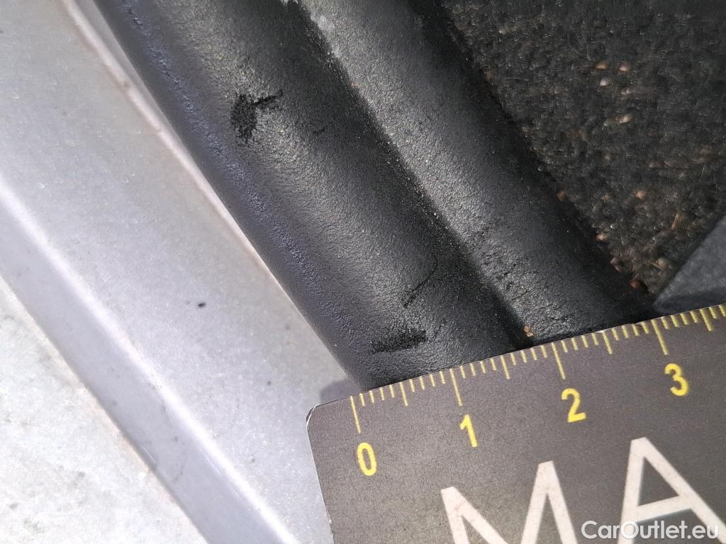  Seat  Leon SEAT  Sportstourer / 2020 / 5P / Break 2.0 TDI 150 DSG S&S Style Business #50