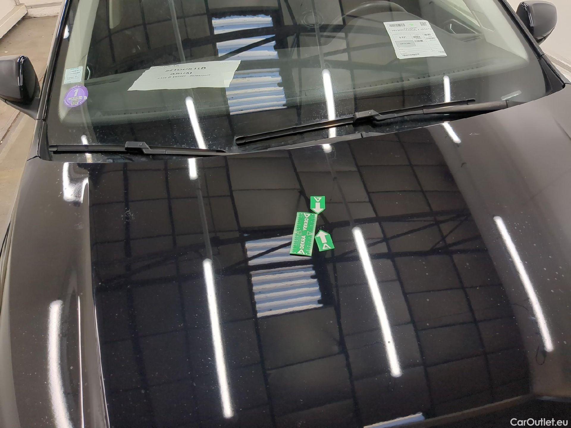  Volkswagen  Polo VOLKSWAGEN  / 2017 / 5P / Berline 1.0 TSI 95 Lounge #14