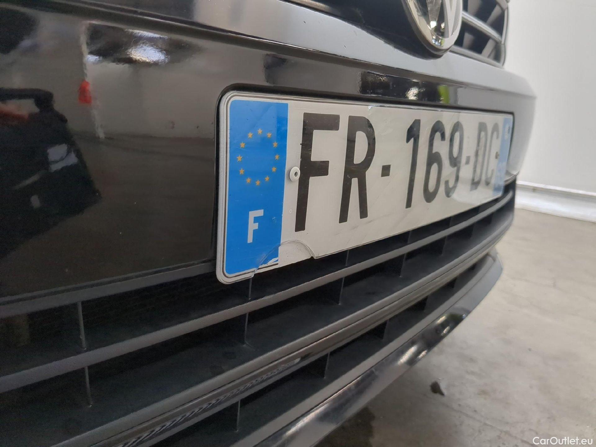  Volkswagen  Polo VOLKSWAGEN  / 2017 / 5P / Berline 1.0 TSI 95 Lounge #12