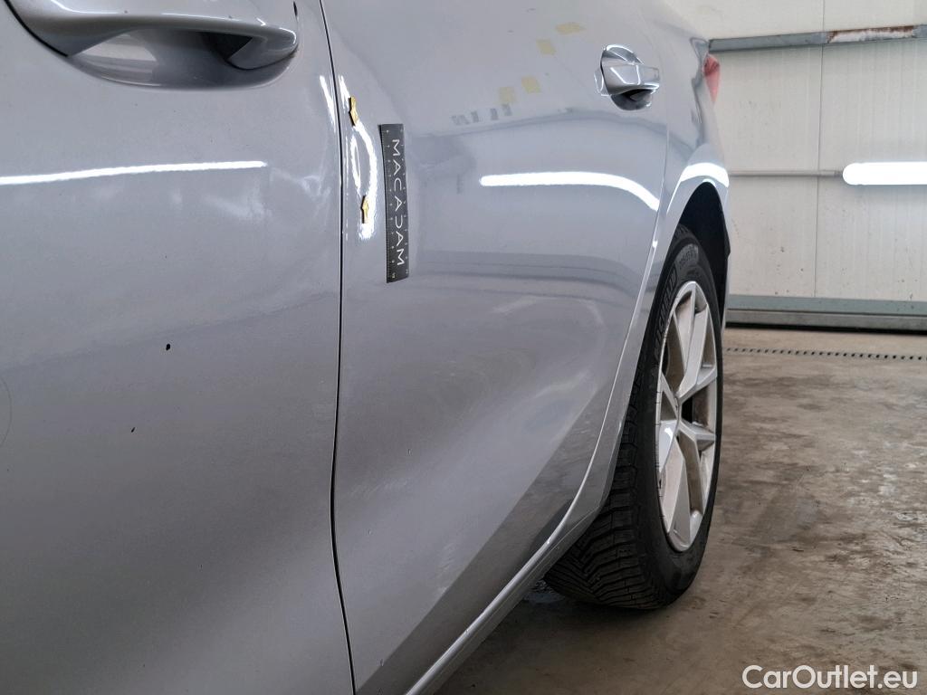  Seat  Leon SEAT  Sportstourer / 2020 / 5P / Break 2.0 TDI 150 DSG S&S Style Business #3