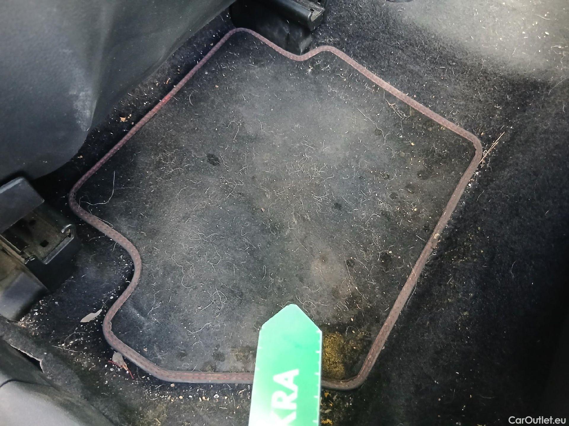  Ford  Puma FORD  / 2019 / 5P / todoterreno 1.0 EcoBoost 125cv ST-Line X MHEV #29