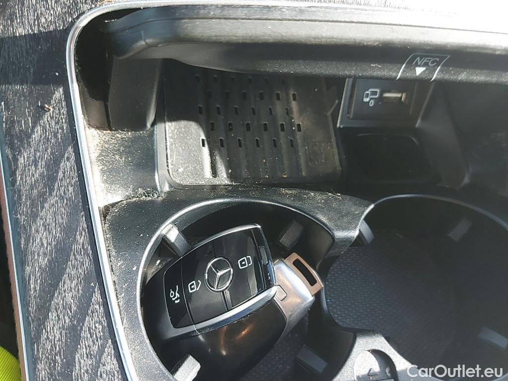  Mercedes  E-Klasse MERCEDES-BENZ Clase E / 2016 / 2P / coupé Coupé E 220 d #22