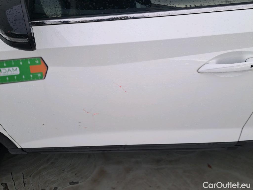  Hyundai  Bayon HYUNDAI  / 2021 / 5P / todoterreno 1.0 TGDI 88kW (120CV) 48V Style DCT 2C #13