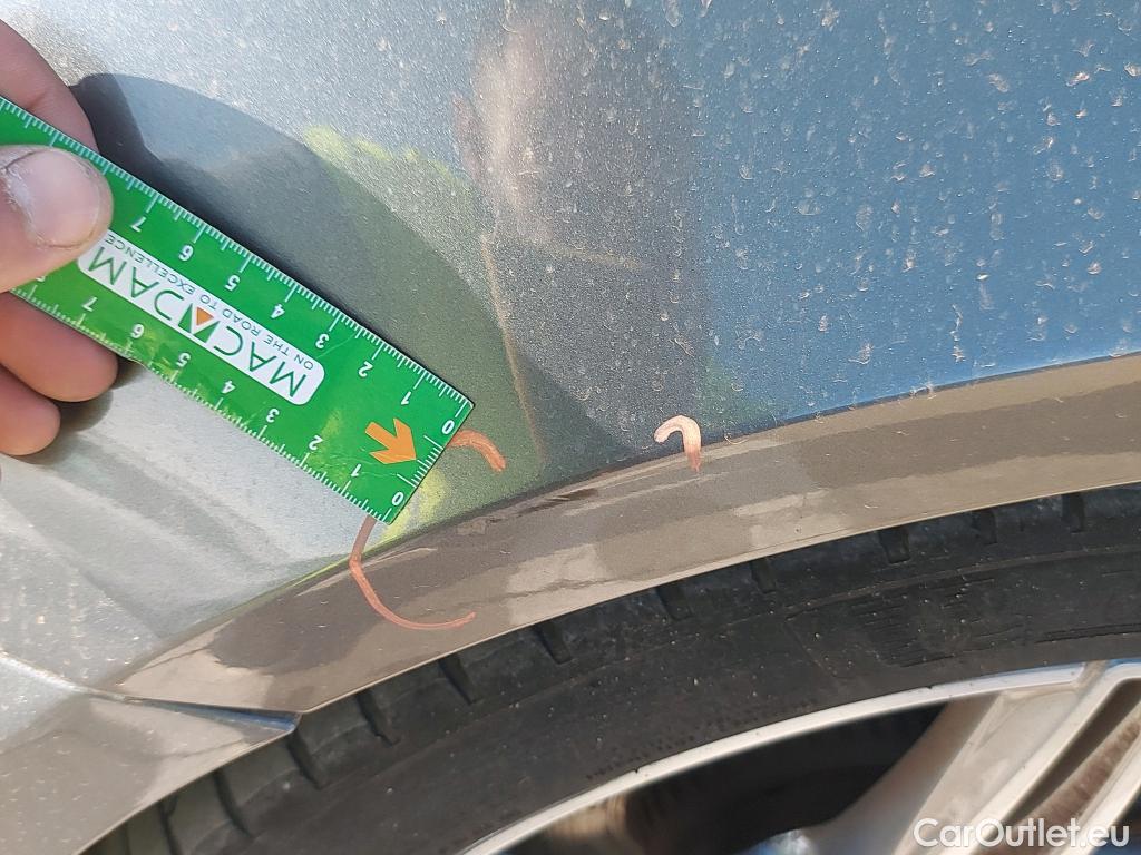  Mercedes  E-Klasse MERCEDES-BENZ Clase E / 2016 / 2P / coupé Coupé E 220 d #20