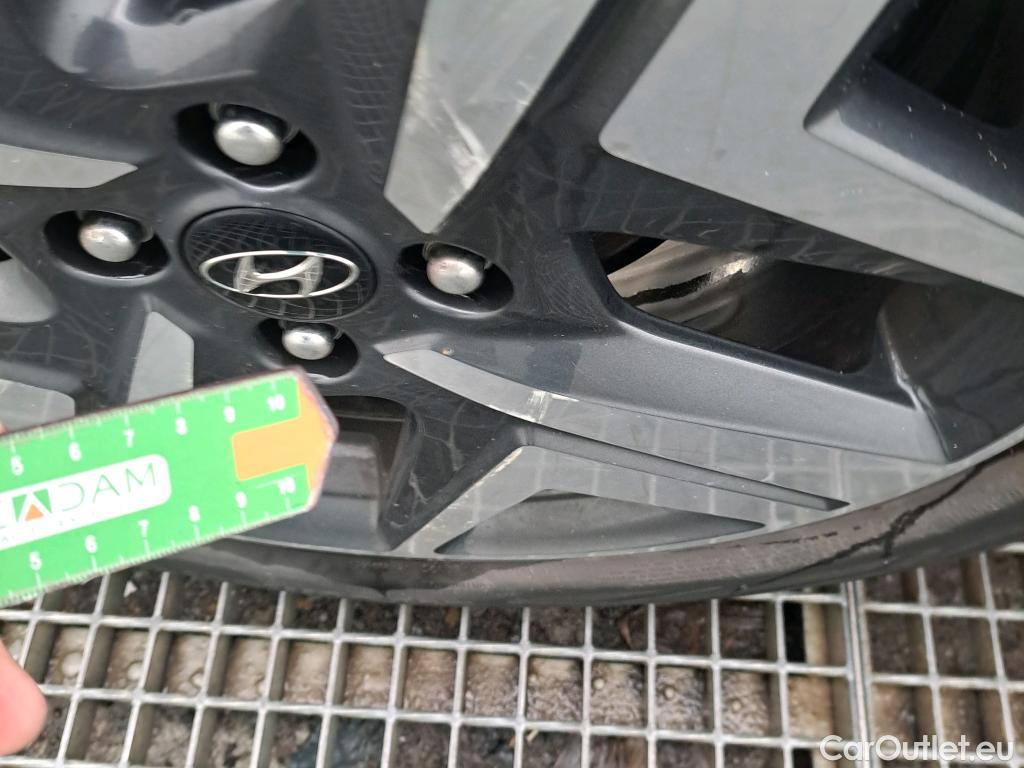  Hyundai  Bayon HYUNDAI  / 2021 / 5P / todoterreno 1.0 TGDI 88kW (120CV) 48V Style DCT 2C #4