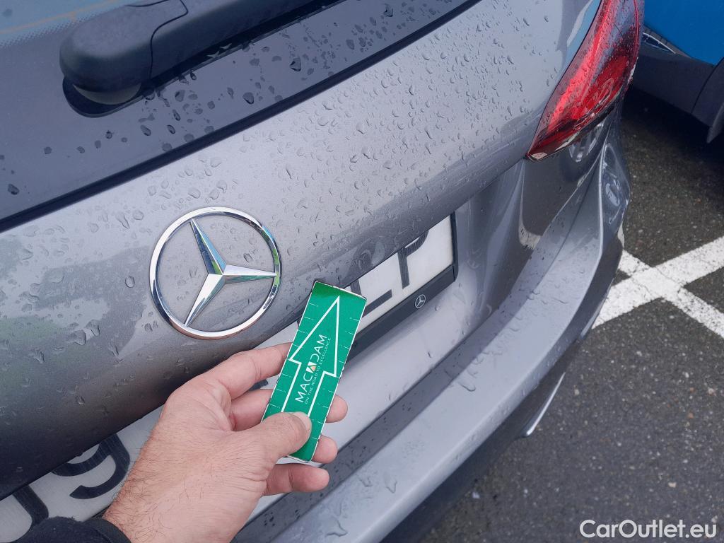  Mercedes  A-Klasse MERCEDES-BENZ Clase A / 2018 / 5P / berlina con portón A 250 e #2