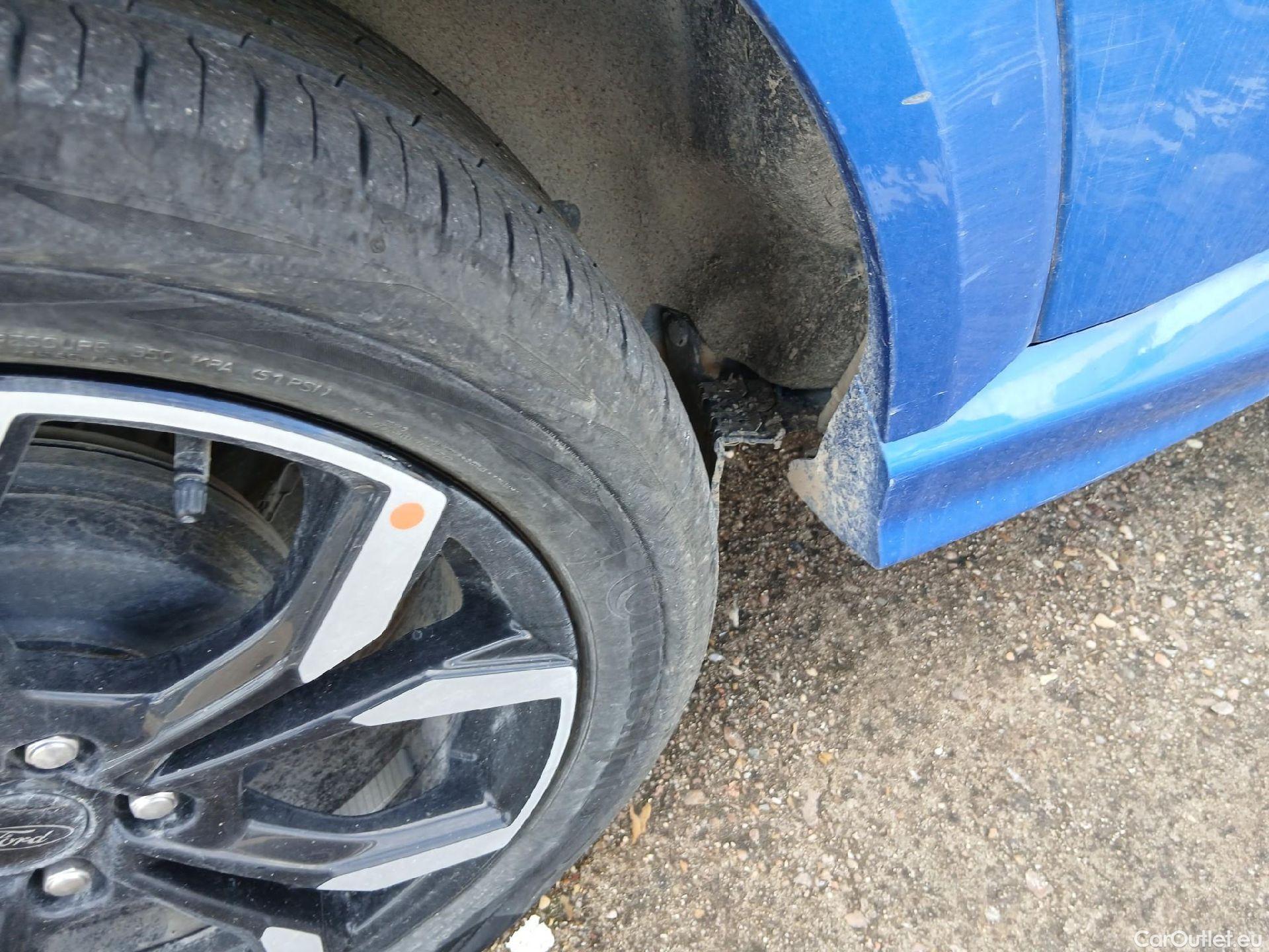  Ford  Puma FORD  / 2019 / 5P / todoterreno 1.0 EcoBoost 125cv ST-Line X MHEV #47