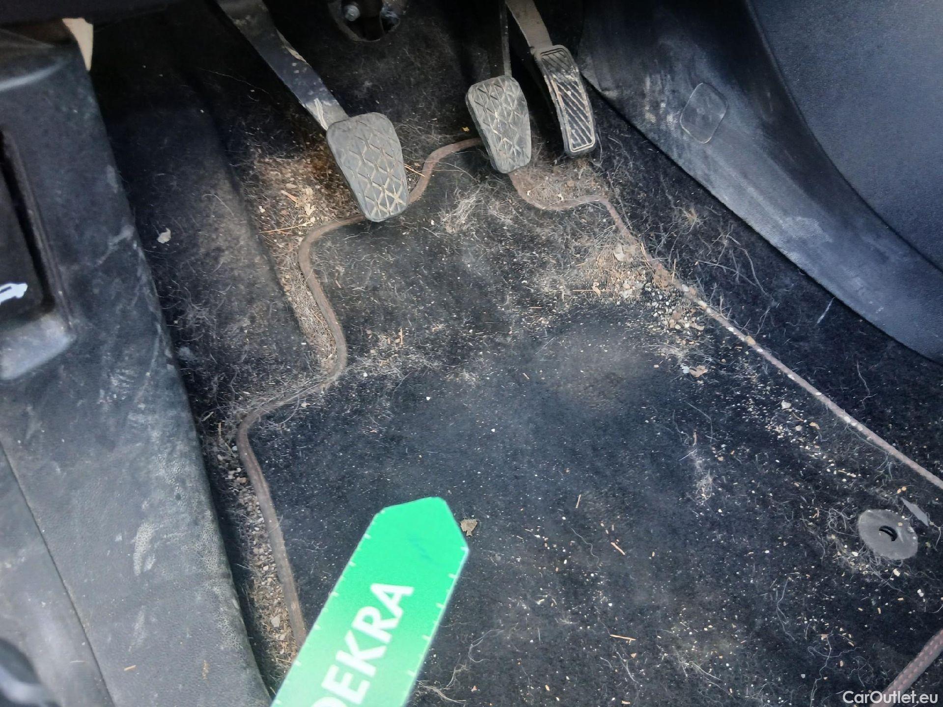  Ford  Puma FORD  / 2019 / 5P / todoterreno 1.0 EcoBoost 125cv ST-Line X MHEV #30