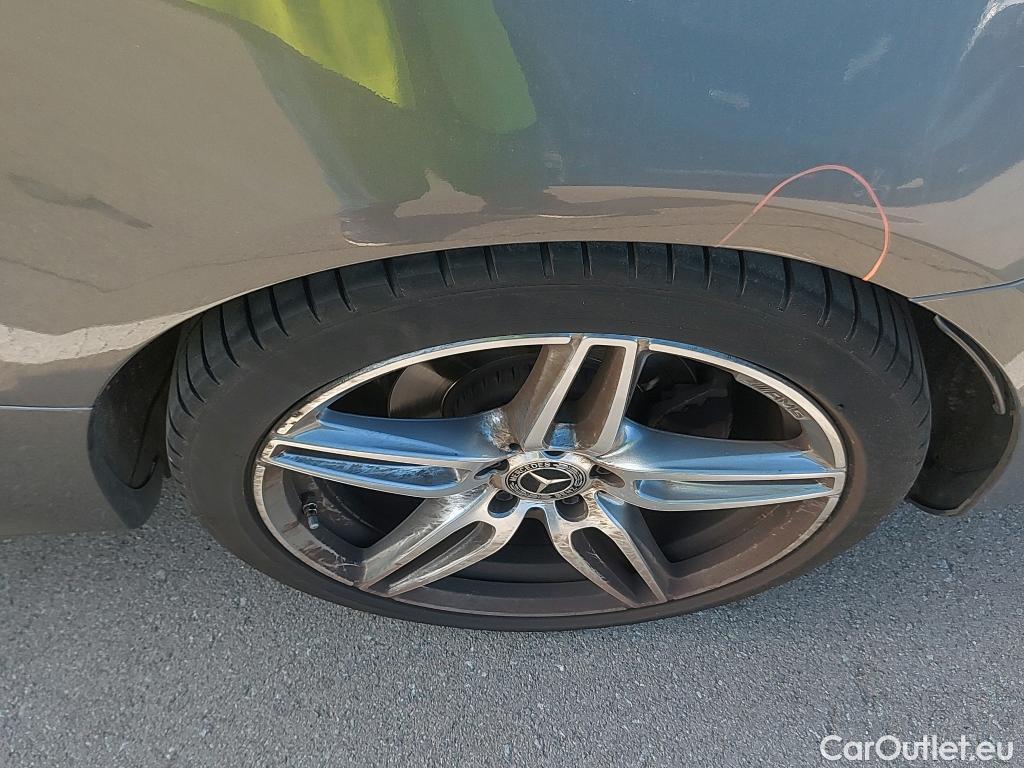  Mercedes  E-Klasse MERCEDES-BENZ Clase E / 2016 / 2P / coupé Coupé E 220 d #7