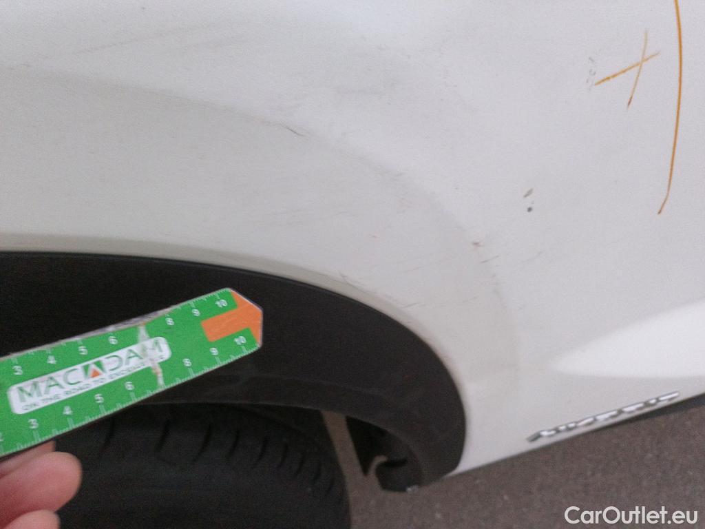  Lexus  NX LEXUS  / 2017 / 5P / todoterreno 2.5 300h Business Navigation 2WD #2