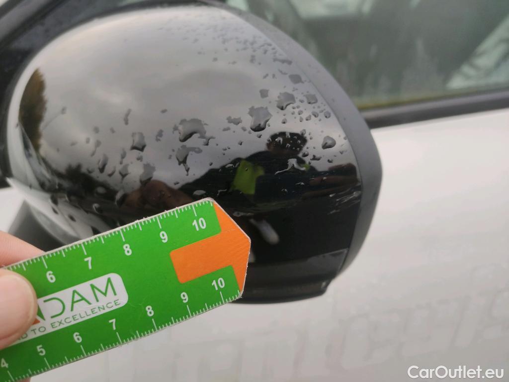  Renault  Clio RENAULT  / 2019 / 5P / berlina con portón Equilibre Blue dCi 74kW (100CV) #22