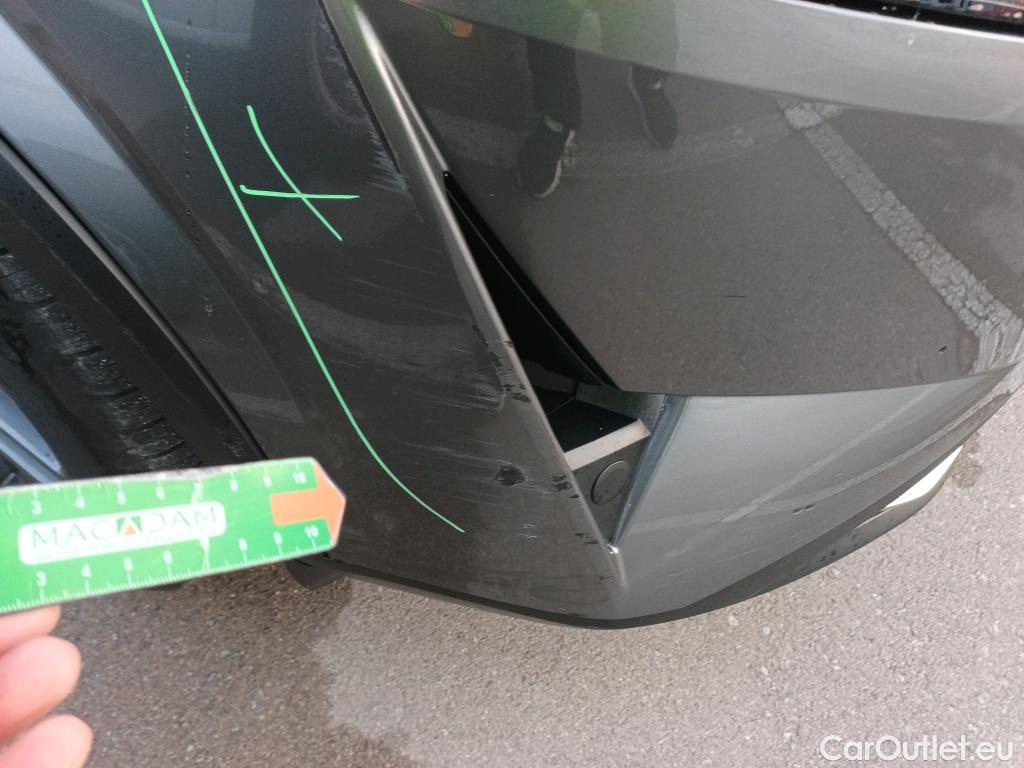  Nissan  Qashqai NISSAN  / 2021 / 5P / todoterreno DIG-T 116kW (158CV) mHEV Xtronic Acenta (AC9) #4