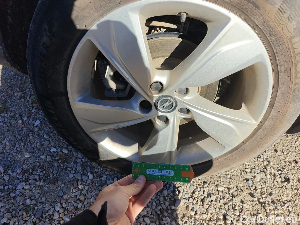  Opel   Grandland X OPEL Grandland / 2021 / 5P / 1.6 Turbo PHEV B.Edition Aut 165kW/22 #64