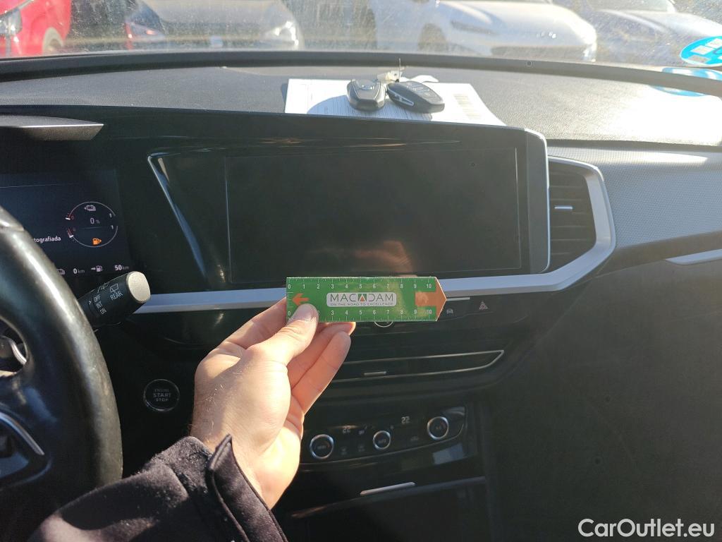  Opel   Grandland X OPEL Grandland / 2021 / 5P / 1.6 Turbo PHEV B.Edition Aut 165kW/22 #63