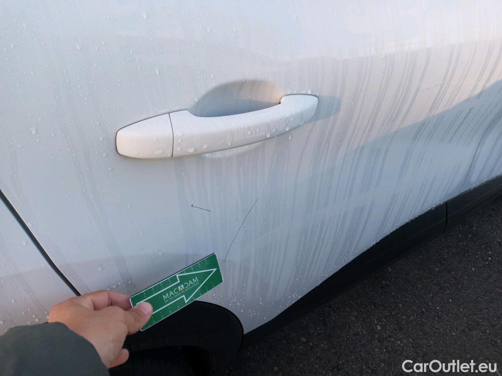  Renault  Captur RENAULT  / 2019 / 5P / todoterreno Intens TCe 90 (AC) #9