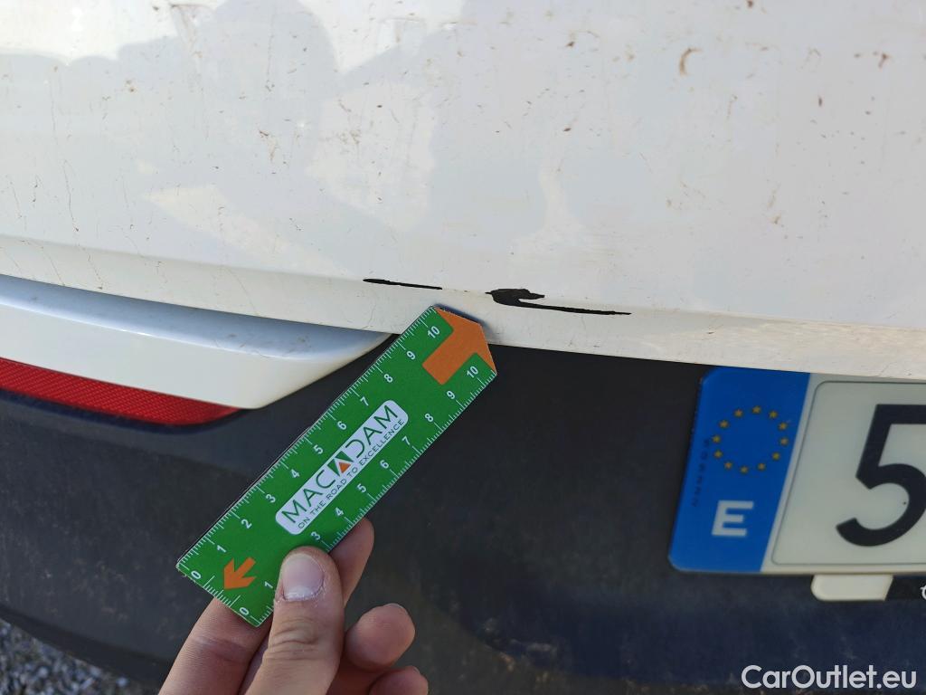  Opel   Grandland X OPEL Grandland / 2021 / 5P / 1.6 Turbo PHEV B.Edition Aut 165kW/22 #4