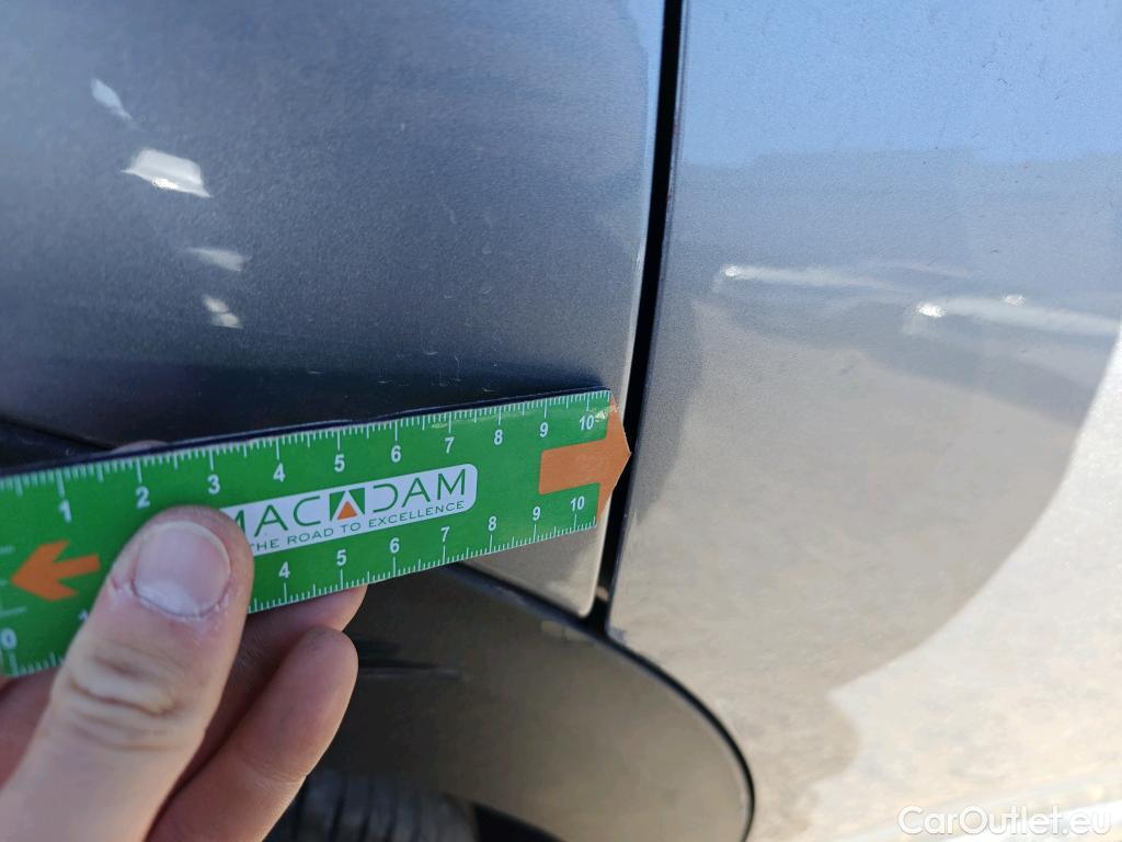  Peugeot  3008  Allure Pack 1.5 HDi 130CV AT8 E6d #34