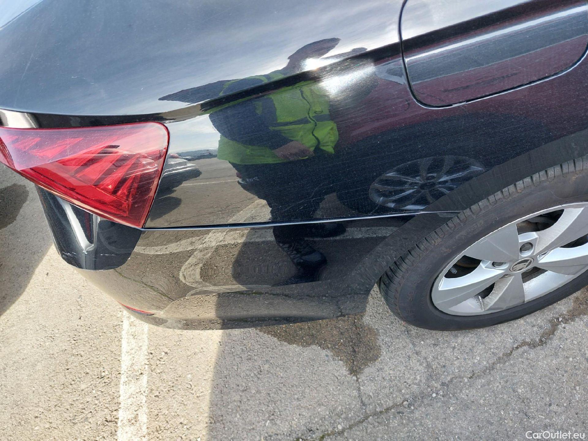  Skoda  Octavia SKODA  / 2020 / 5P / berlina con portón 1.5 TSI 110kW (150 CV) Manual Ambition #16