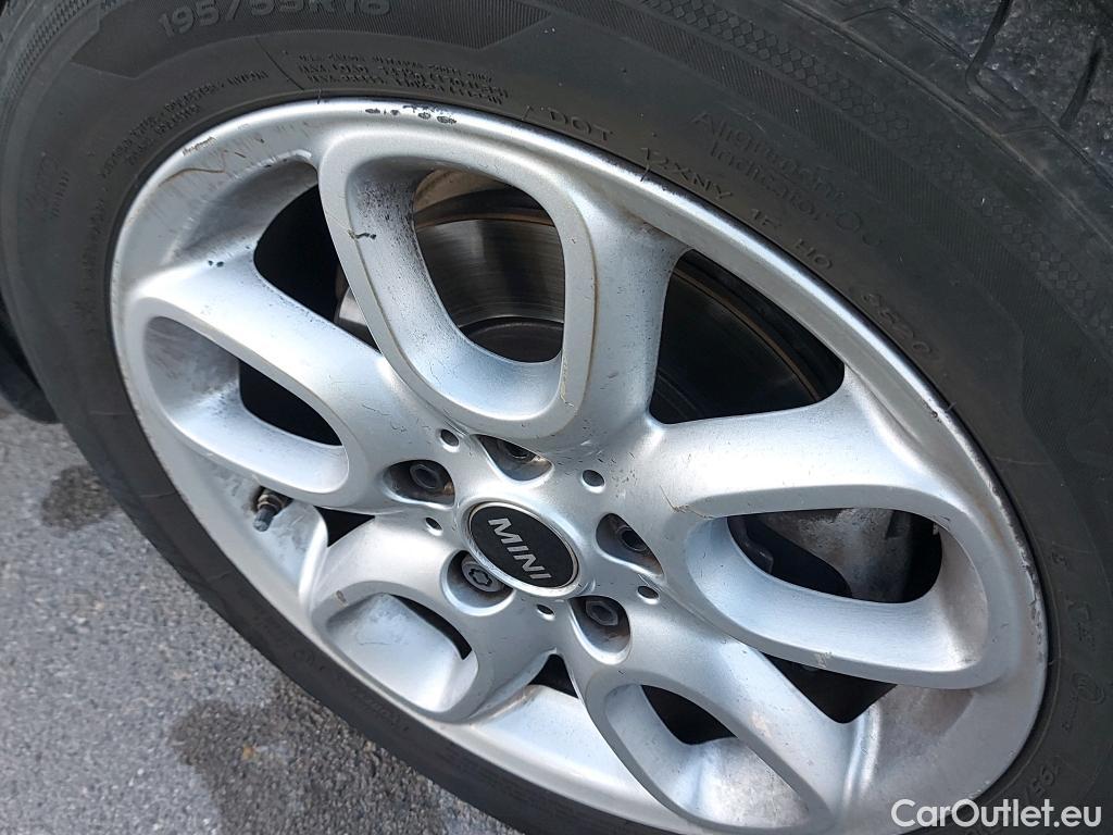  Mini  Cooper MINI MINI / 2014 / 5P / berlina con portón  5 PUERTAS #26