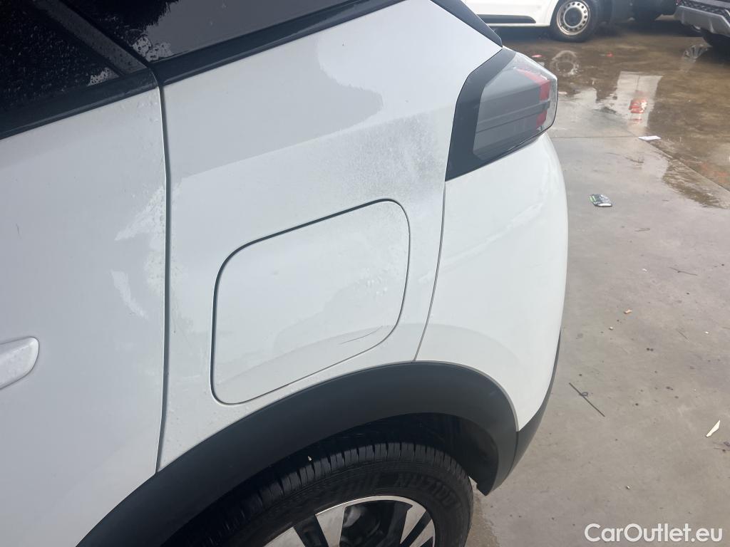  Peugeot  2008 PEUGEOT  / 2019 / 5P / todoterreno Allure Pack Puretech 130 S&S EAT8 (AC) #12