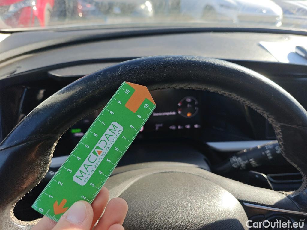  Opel   Grandland X OPEL Grandland / 2021 / 5P / 1.6 Turbo PHEV B.Edition Aut 165kW/22 #32