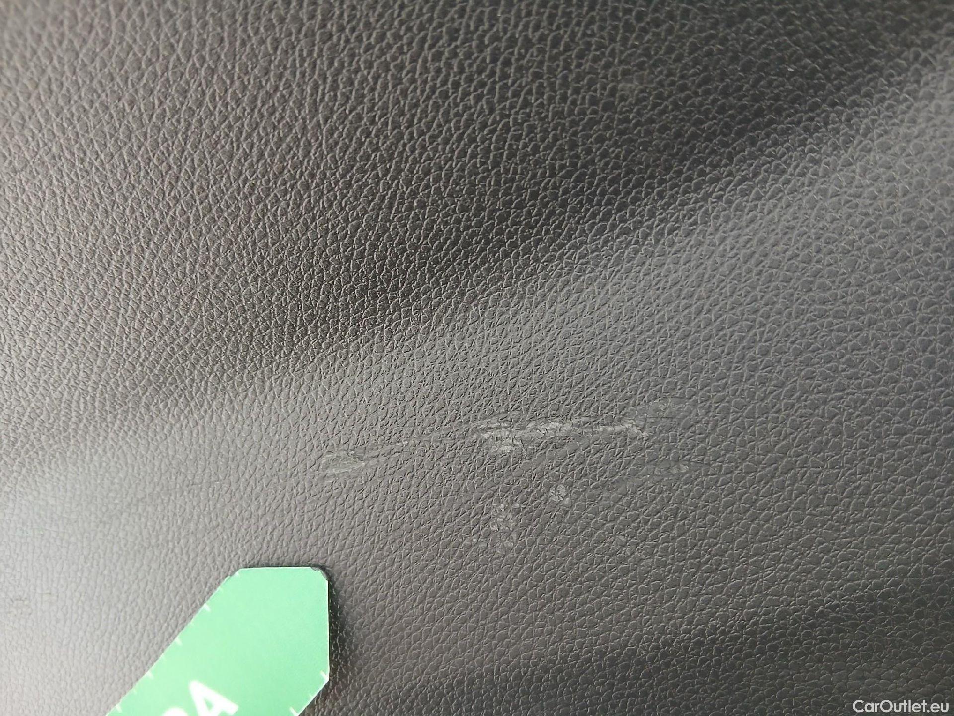  Mercedes  G-Klasee MERCEDES-BENZ GLC Coupé / 2019 / 5P / coupé GLC 300 de 4MATIC #30