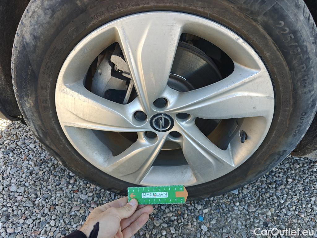  Opel   Grandland X OPEL Grandland / 2021 / 5P / 1.6 Turbo PHEV B.Edition Aut 165kW/22 #19