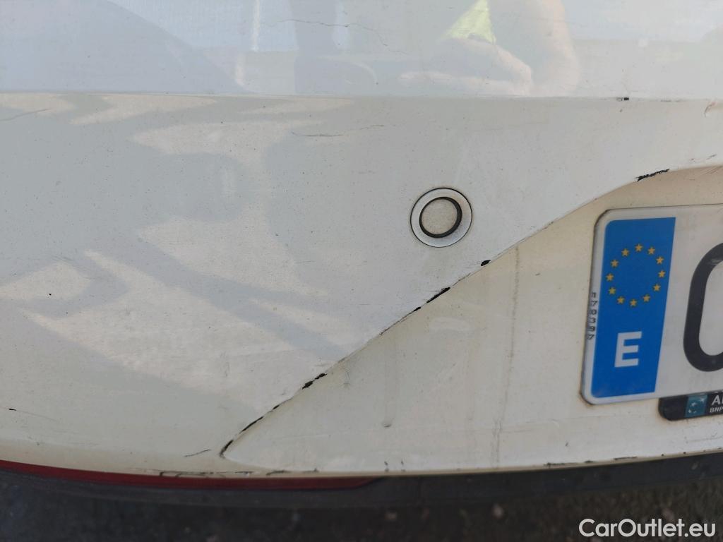  Land Rover  Discovery OPEL Insignia / 2020 / 5P / berlina con portón GS Business Edition 1.5D DVH 90kW MT6 #21