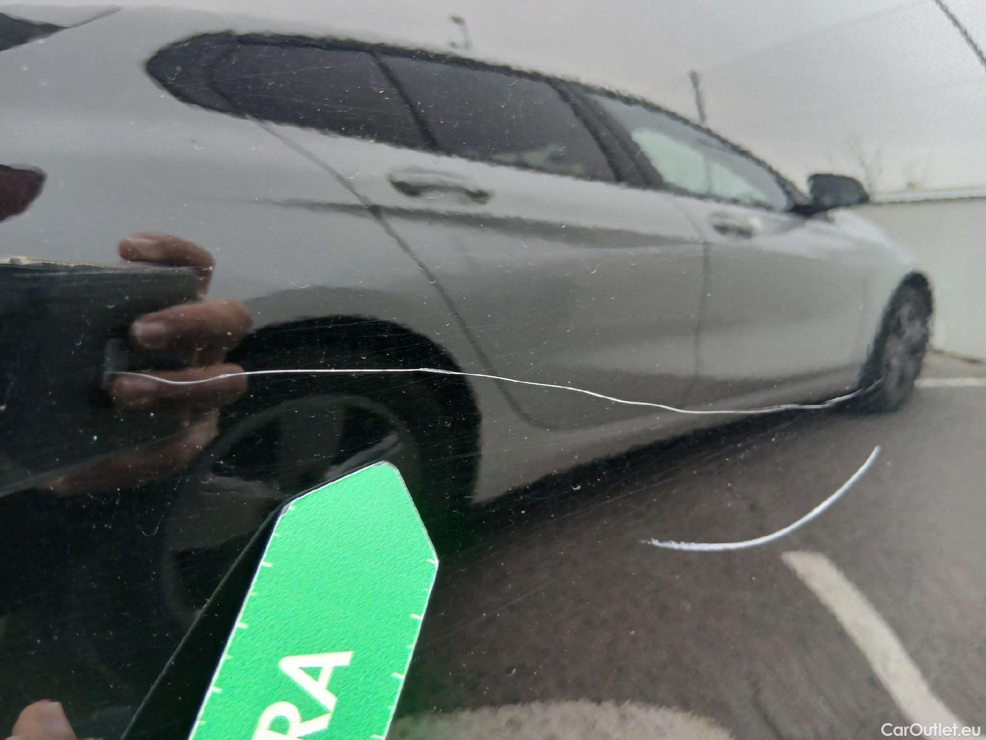  Mercedes  G-Klasee MERCEDES-BENZ GLC Coupé / 2019 / 5P / coupé GLC 300 de 4MATIC #39