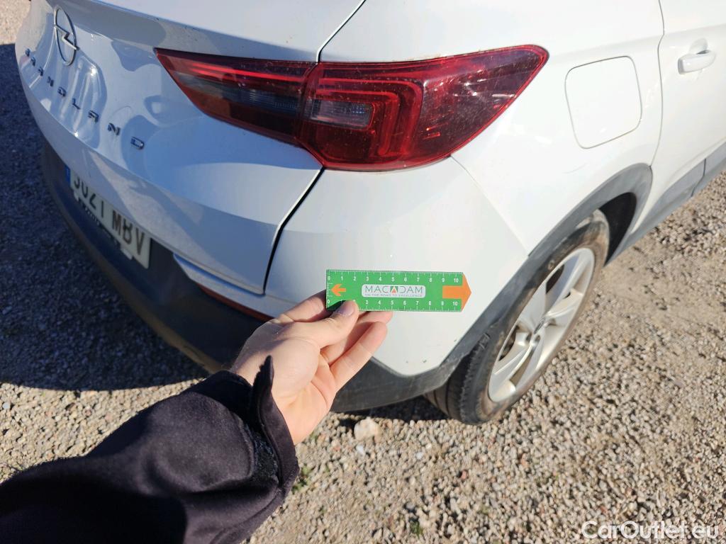  Opel   Grandland X OPEL Grandland / 2021 / 5P / 1.6 Turbo PHEV B.Edition Aut 165kW/22 #26